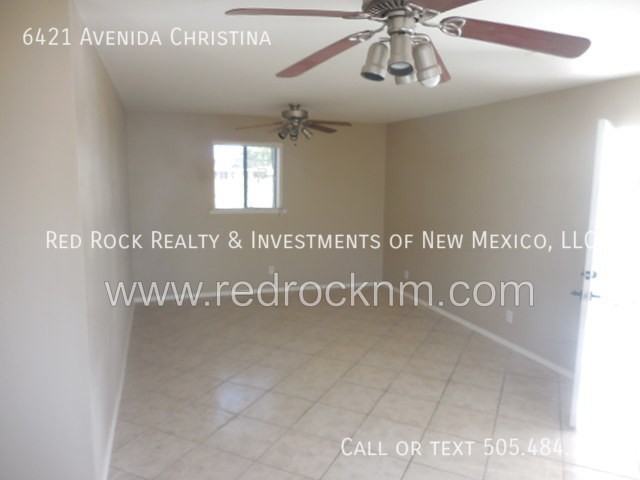 6421 Avenida Christina - Photo 6 of 19