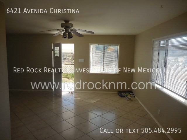6421 Avenida Christina - Photo 7 of 19