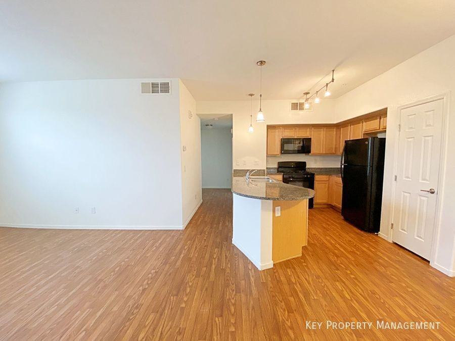 50 Aura De Blanco St #14104 - Photo 5 of 22