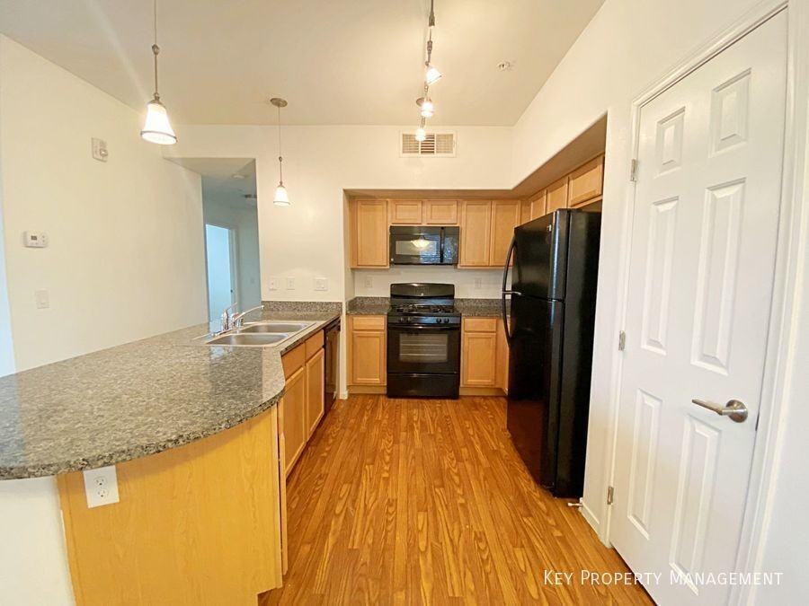 50 Aura De Blanco St #14104 - Photo 7 of 22