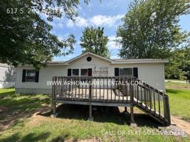 featured image of 617 S 2nd St #08
