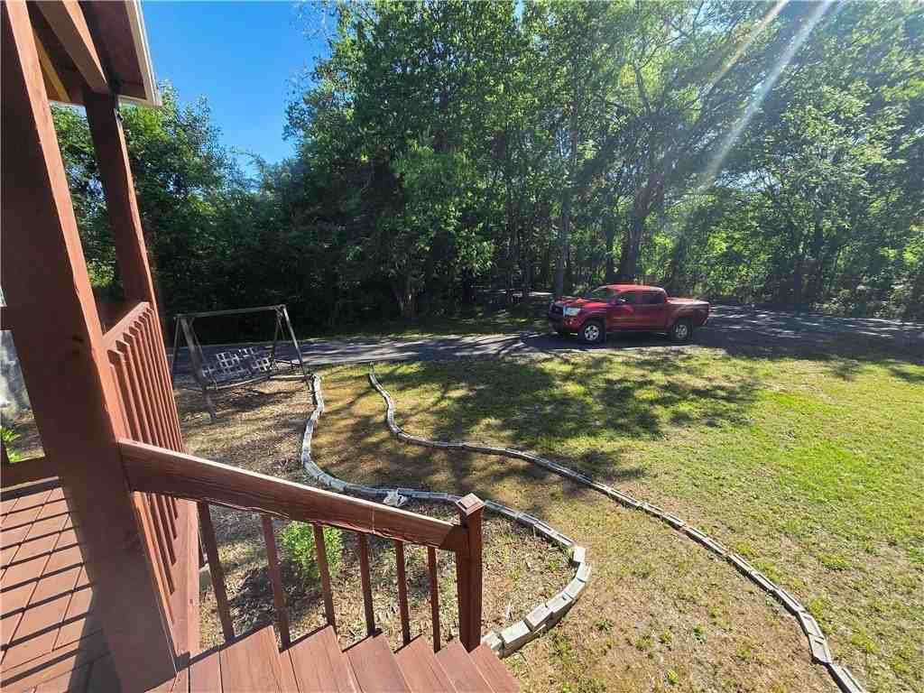 410 Massengale Rd - Photo 4 of 39