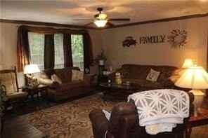 410 Massengale Rd - Photo 6 of 39