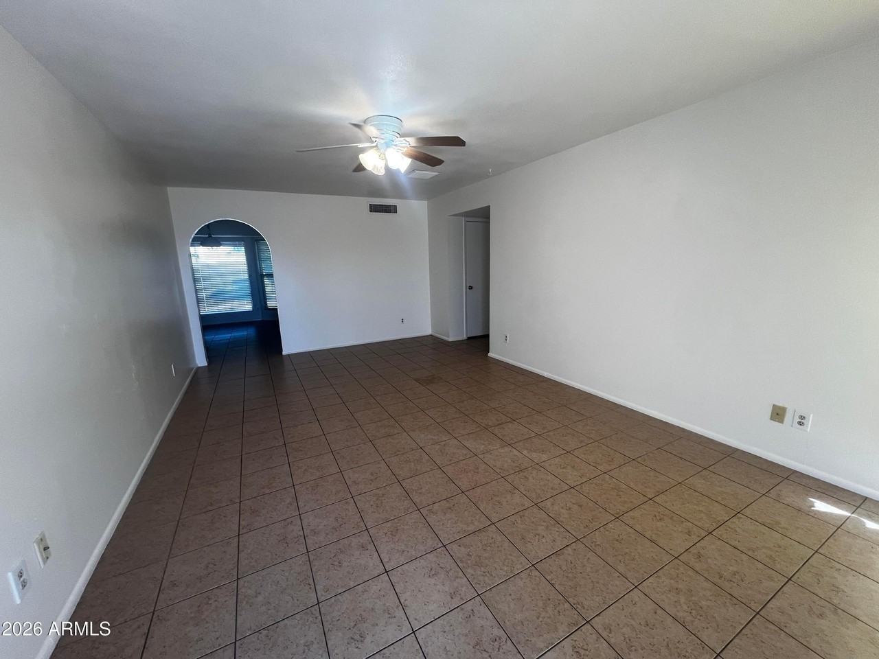 1550 W Knowles Ave - Photo 2 of 13