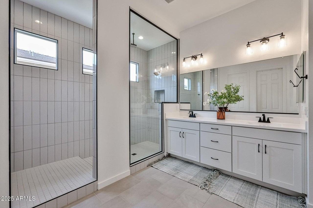 19530 W Cartwright Ave - Photo 6 of 14