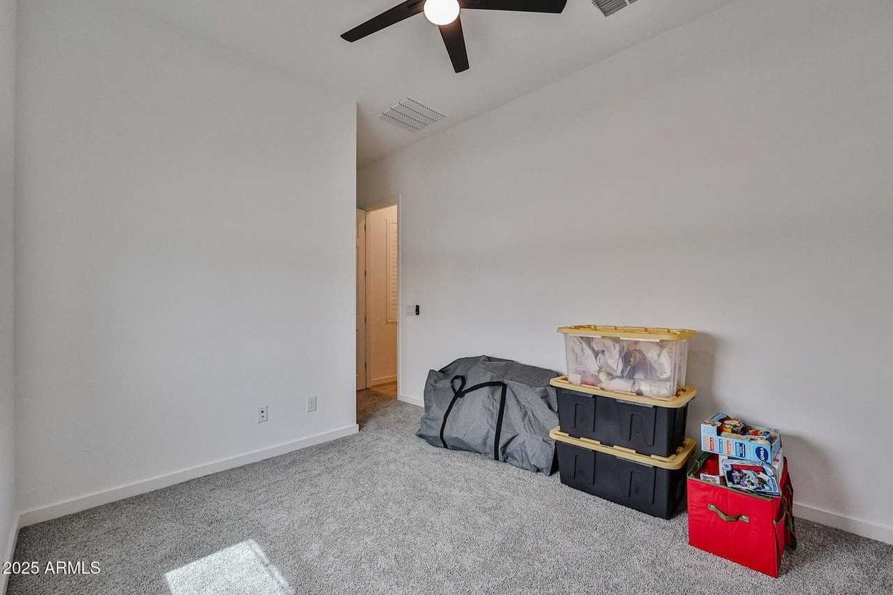 19530 W Cartwright Ave - Photo 7 of 14