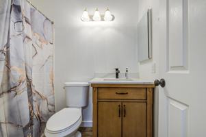 featured image of 2902 E Diamond Ave