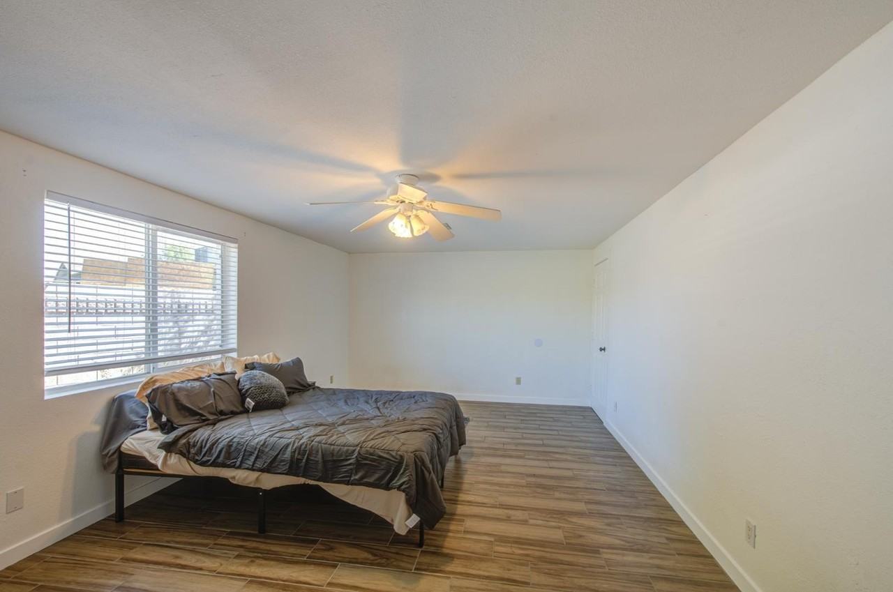 2902 E Diamond Ave - Photo 7 of 39