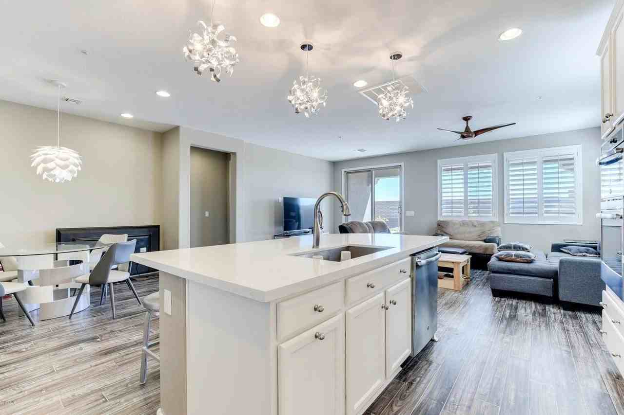 12701 W Caraveo Pl - Photo 3 of 15