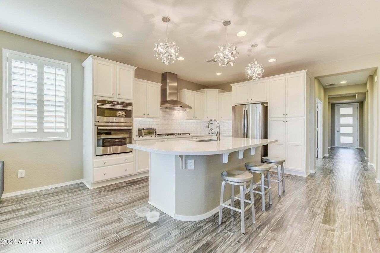 12701 W Caraveo Pl - Photo 4 of 15