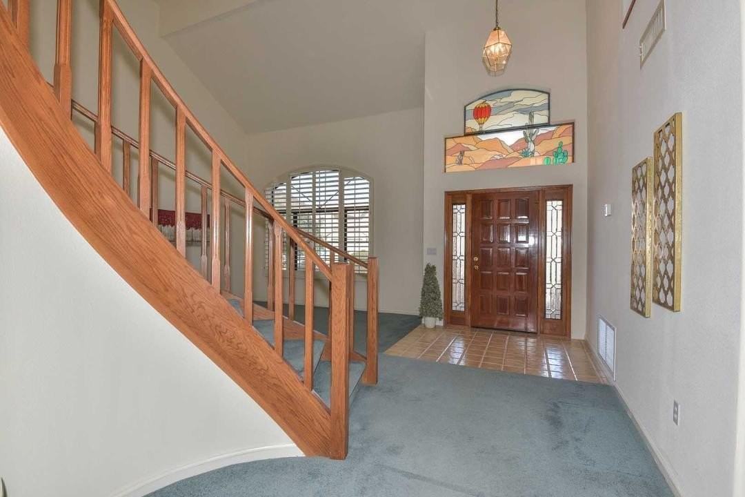 5413 W Fallen Leaf Ln - Photo 4 of 43