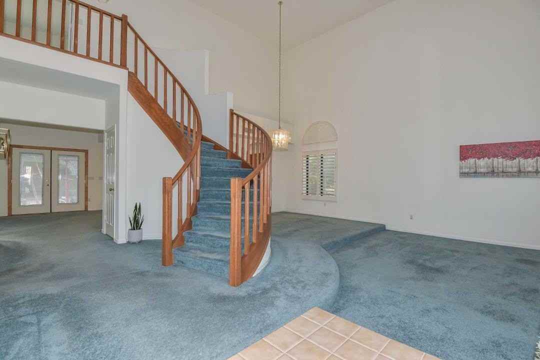 5413 W Fallen Leaf Ln - Photo 5 of 43