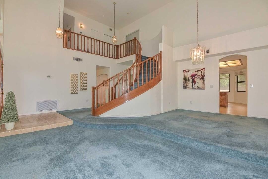 5413 W Fallen Leaf Ln - Photo 7 of 43