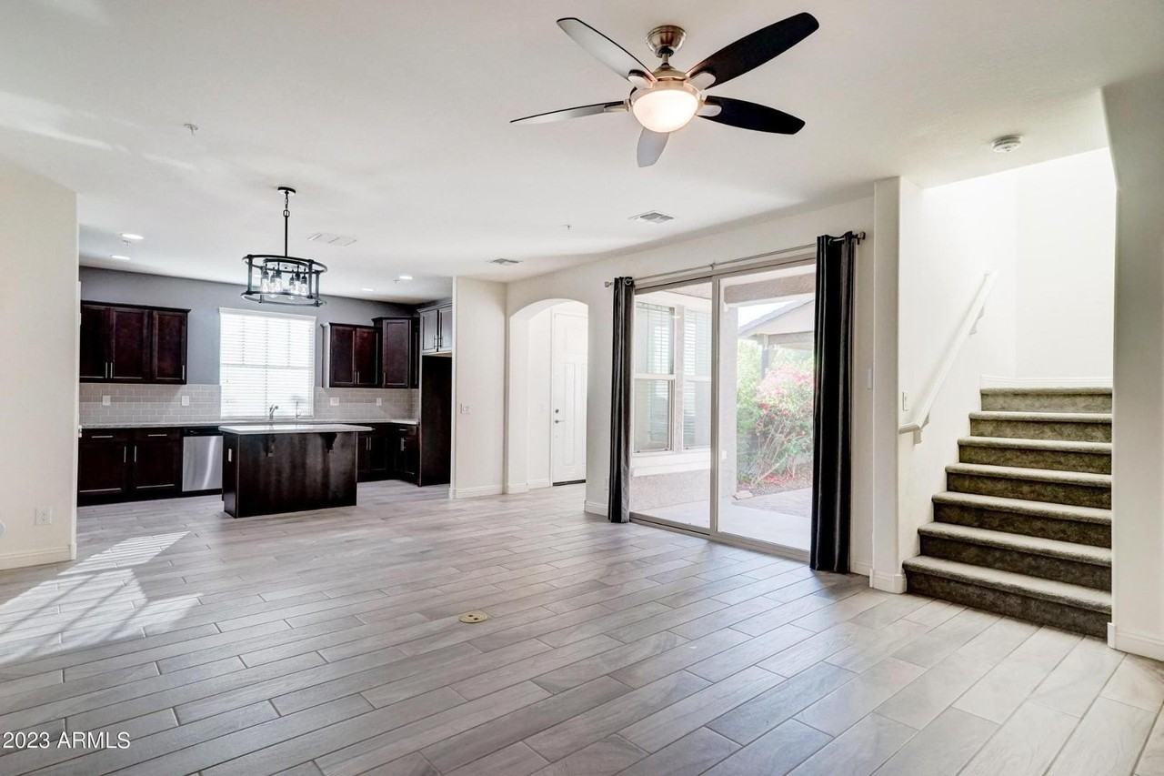 2297 N Alsap Rd - Photo 5 of 33