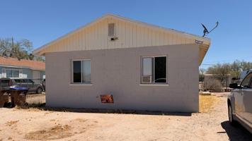 featured image of 211 S Desoto St
