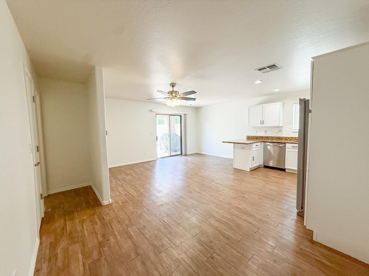 15626 N 29th Way - Photo 2 of 20