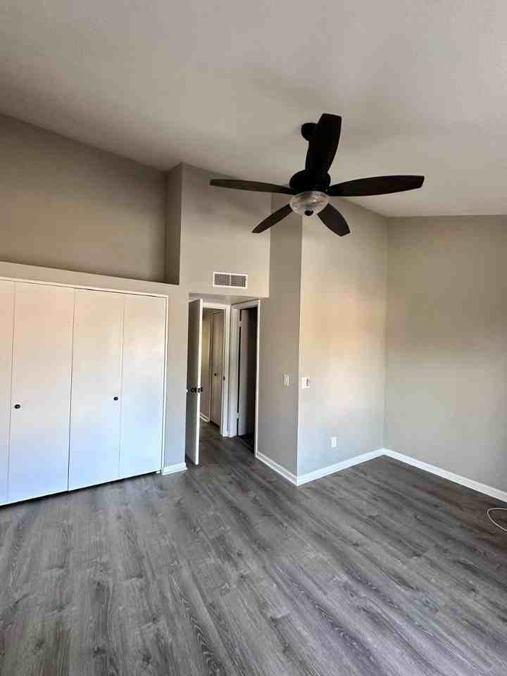 4901 E Kelton Ln #1063 - Photo 7 of 21