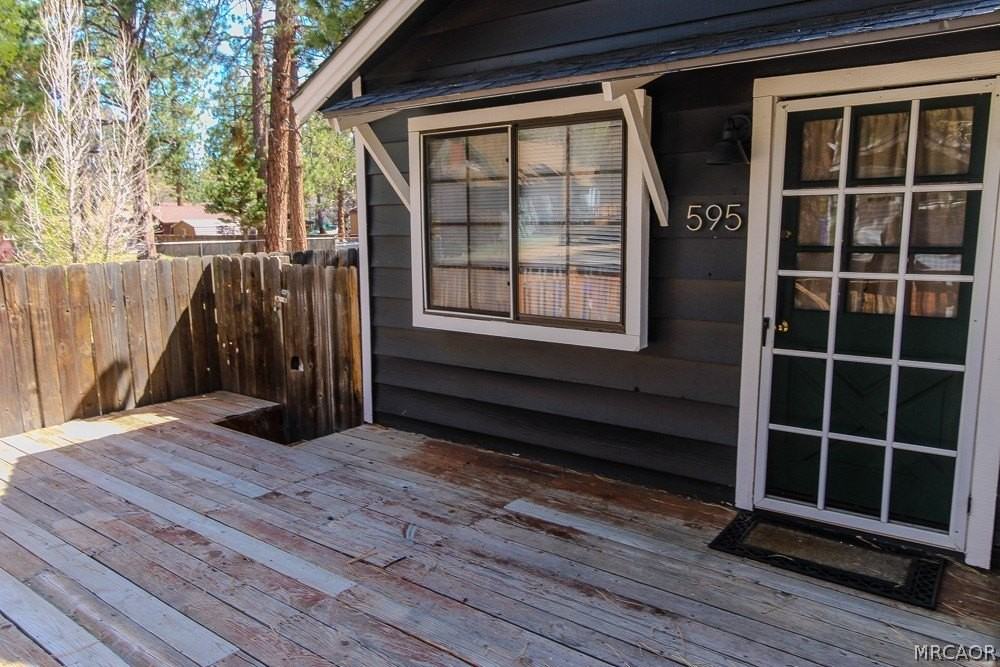 595 Vista Ave - Photo 2 of 16
