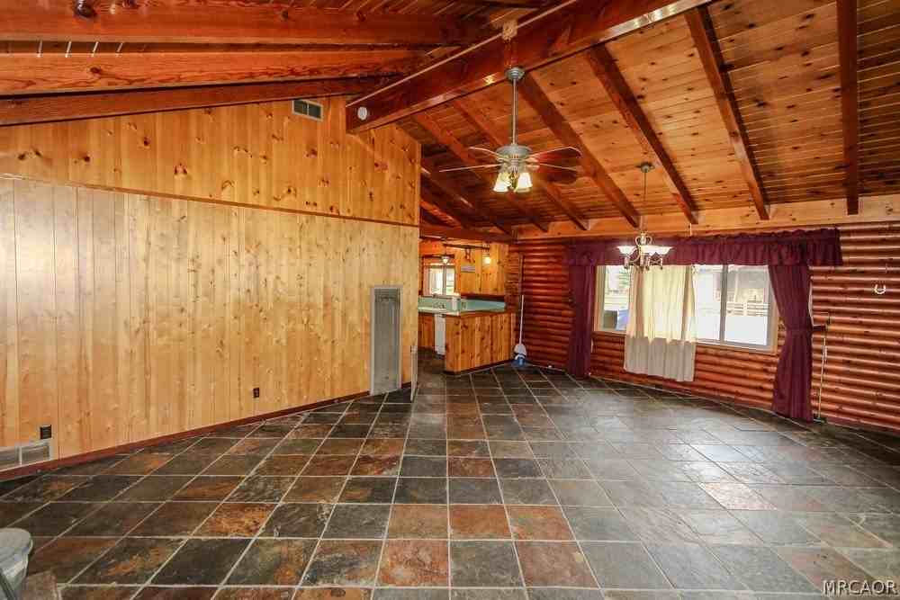 39438 Ruby Ln - Photo 3 of 20