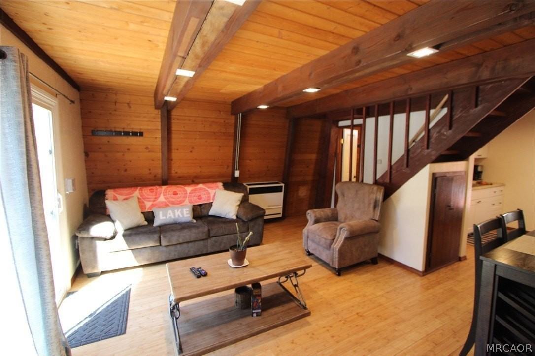 255 Riverside Ave - Photo 2 of 19