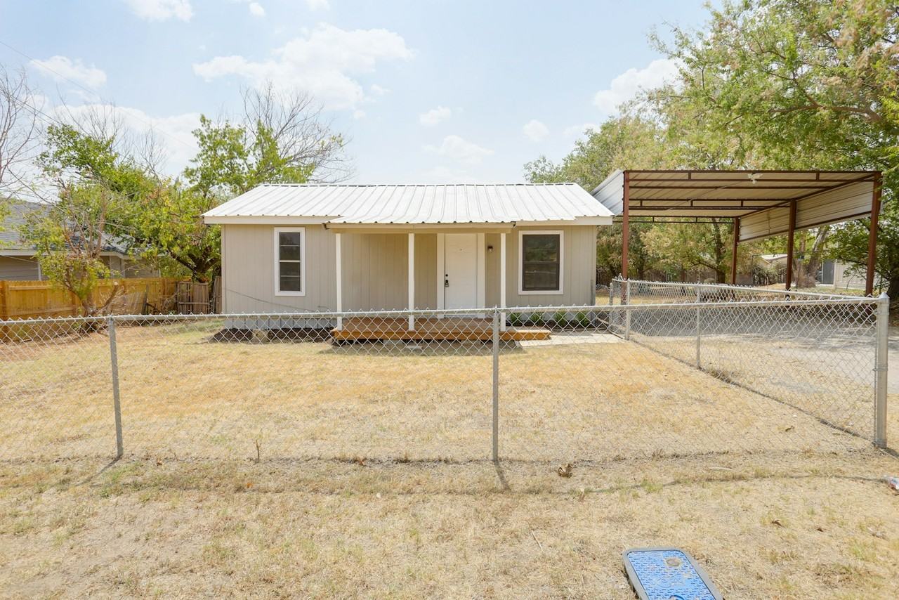 221 Porter Drive - Photo 4 of 19
