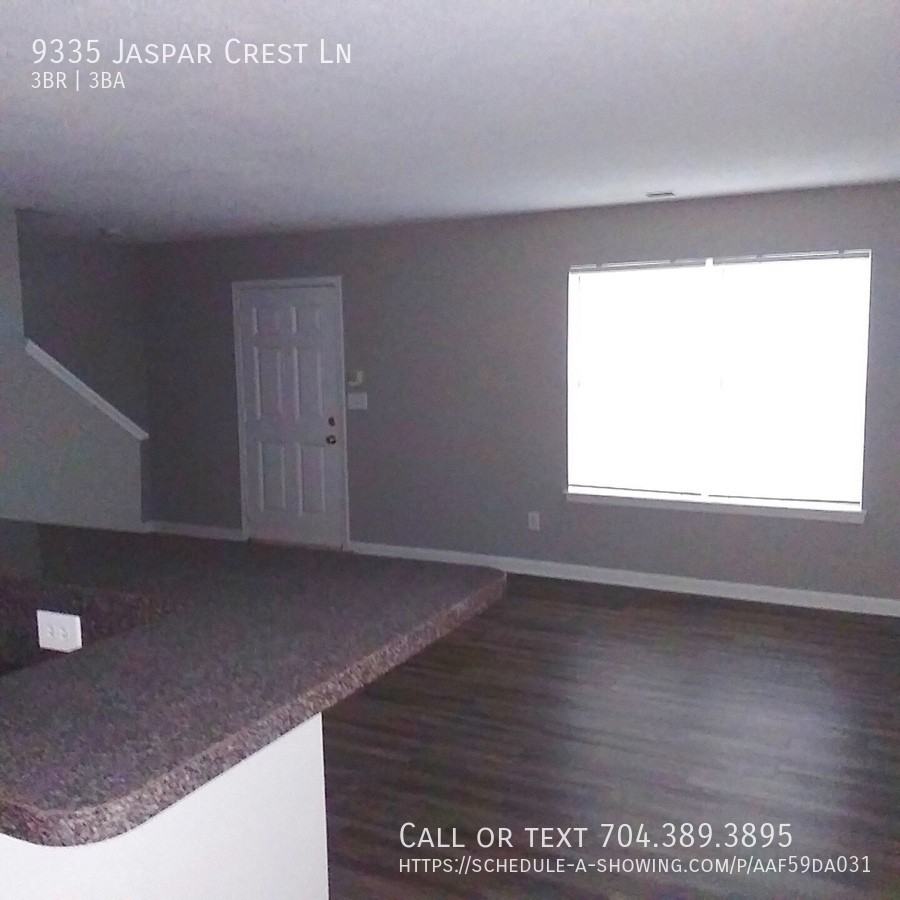 9335 Jaspar Crest Ln - Photo 5 of 32