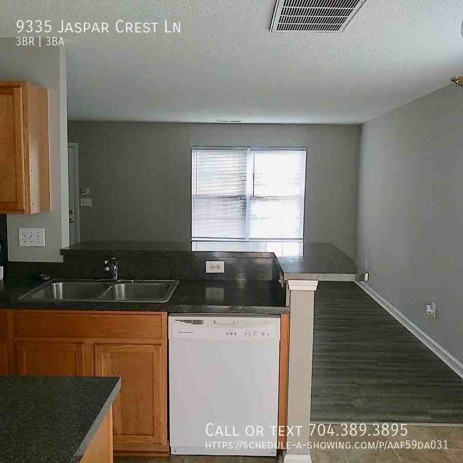 9335 Jaspar Crest Ln - Photo 7 of 32