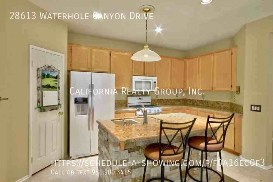 28613 Waterhole Canyon Dr - Photo 5 of 20