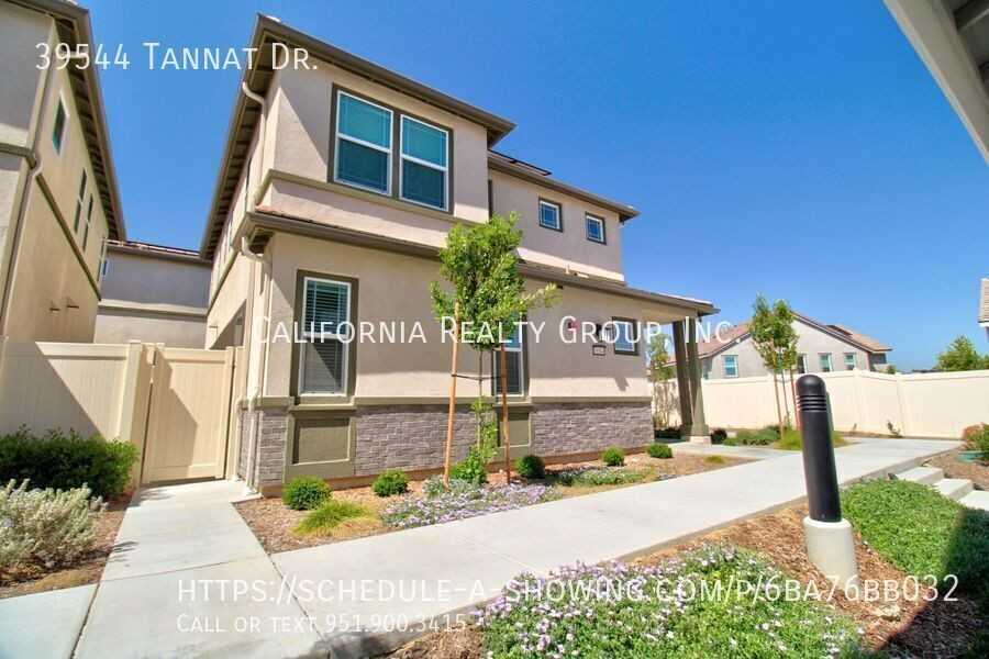 39544 Tannat Dr - Photo 2 of 37