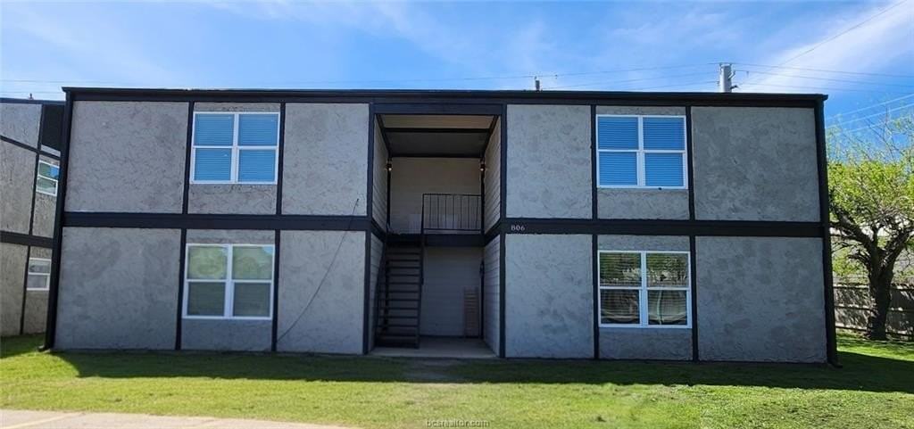 806 Oran Cir #G - Photo 2 of 25