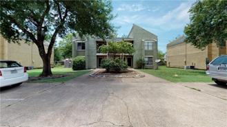 303 Manuel Dr #C - Photo 1 of 1