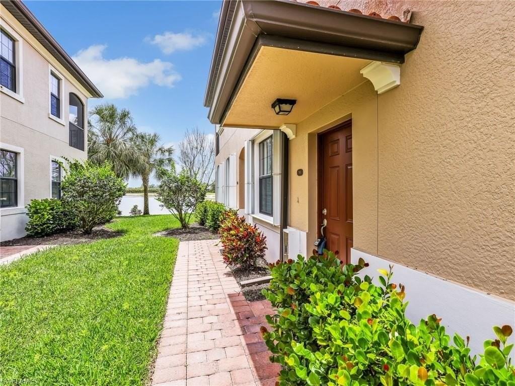 11313 Monte Carlo Blvd Unit 201 - Photo 4 of 32