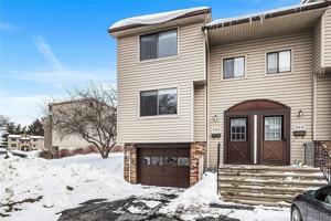 featured image of 364 Cameco Cir