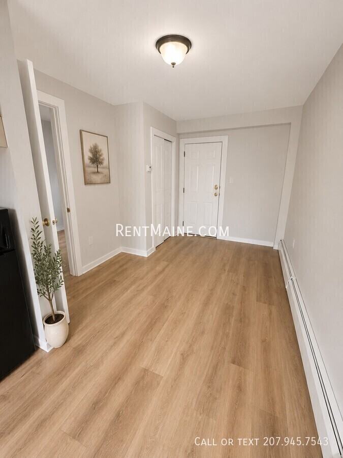 176 Augusta Rd #5 - Photo 3 of 15