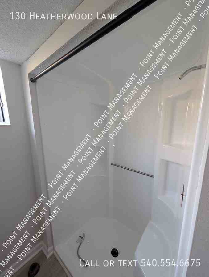 130 Heatherwood Ln - Photo 3 of 26