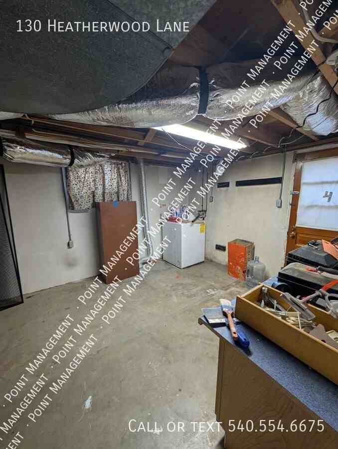 130 Heatherwood Ln - Photo 4 of 26