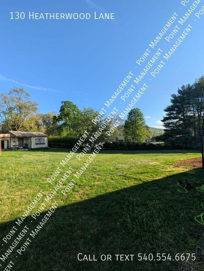 130 Heatherwood Ln - Photo 4 of 17