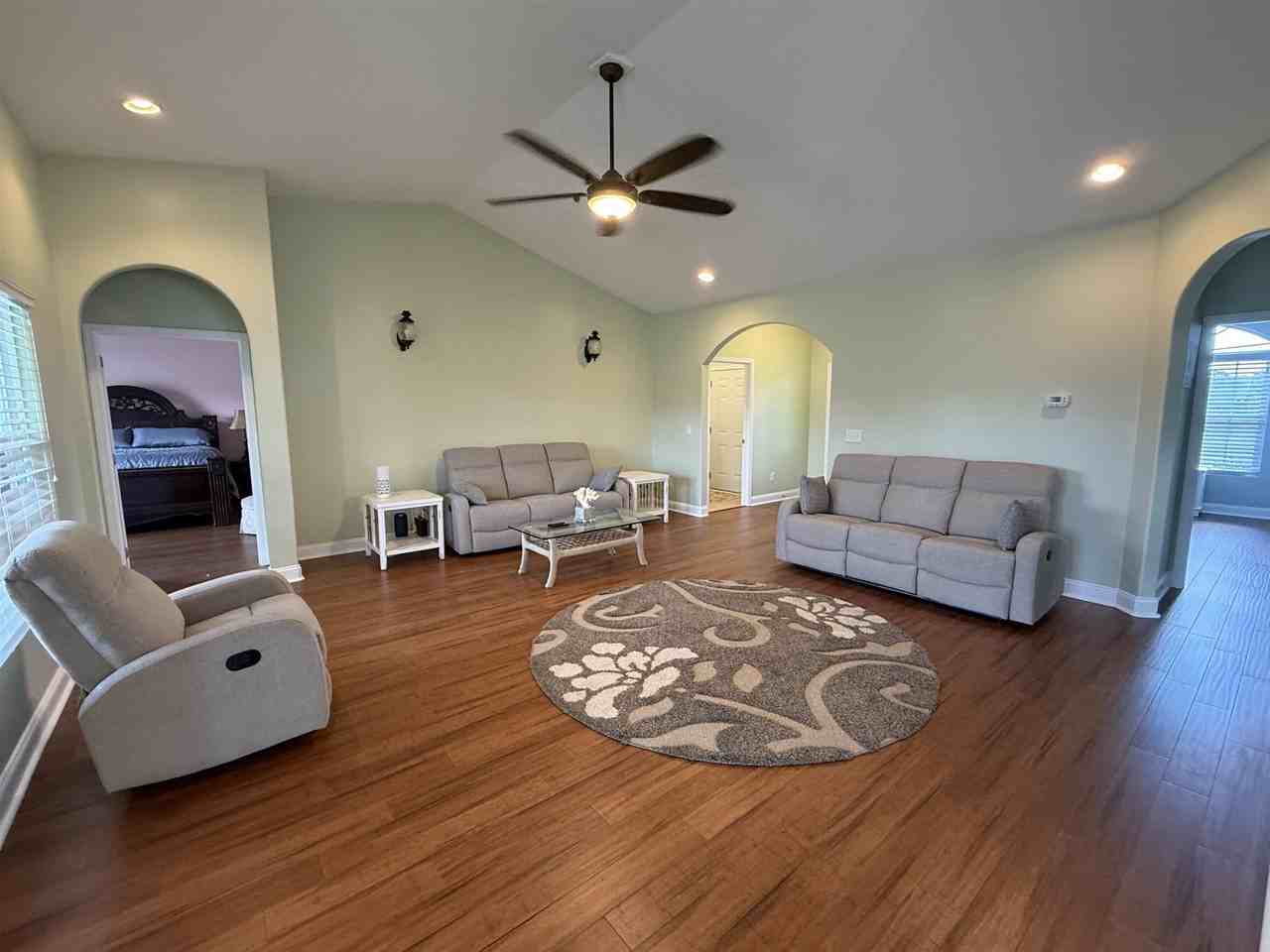 1165 6th Ave S - Photo 6 of 32