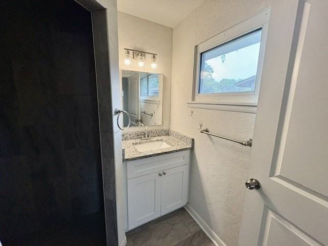 929 Dolphin Pl - Photo 6 of 13