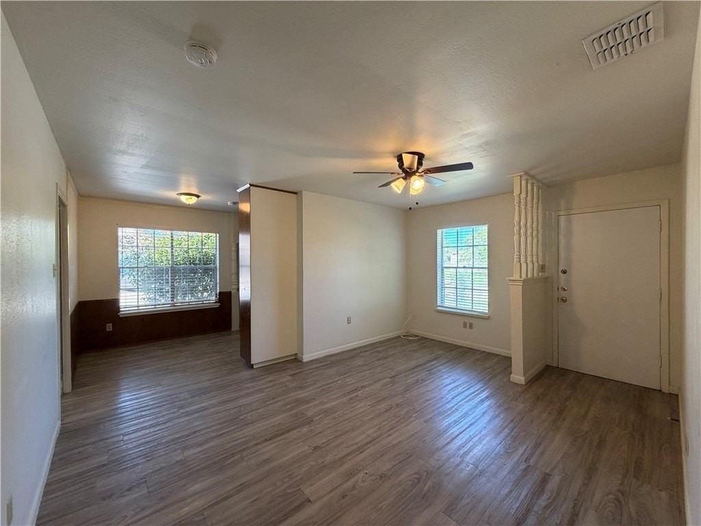 4809 Lavaca Dr #1 - Photo 3 of 16