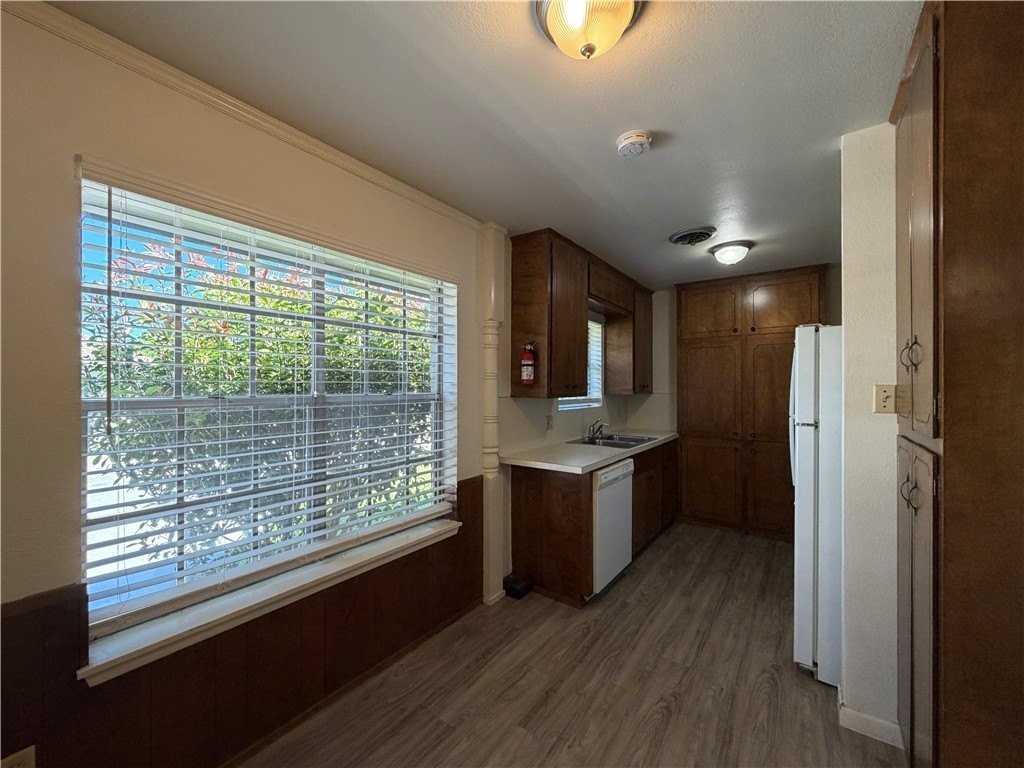 4809 Lavaca Dr #1 - Photo 4 of 16