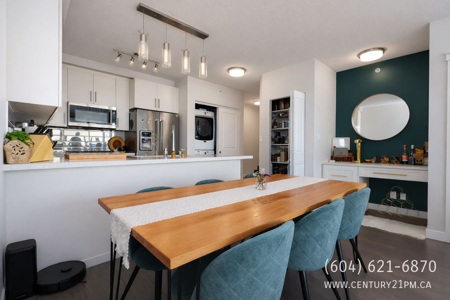 11967 80 Ave #2601 - Photo 4 of 24