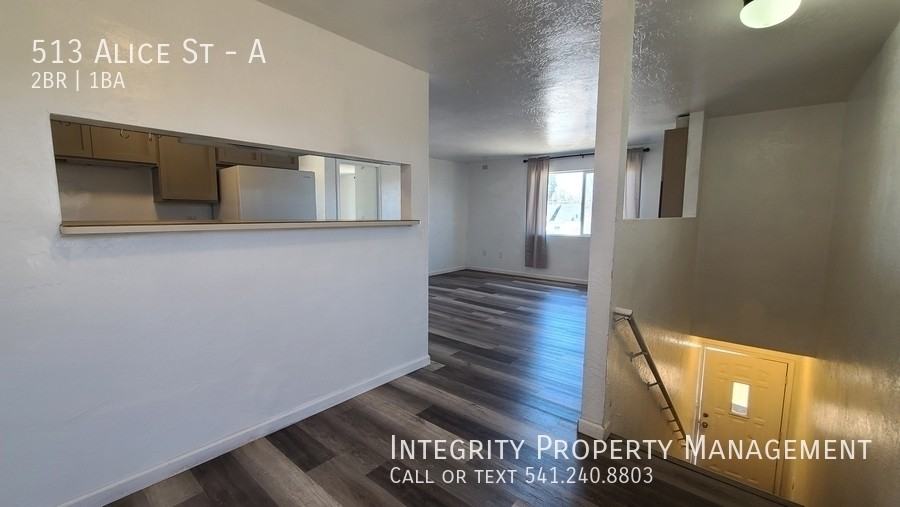 513 Alice St #A - Photo 4 of 12