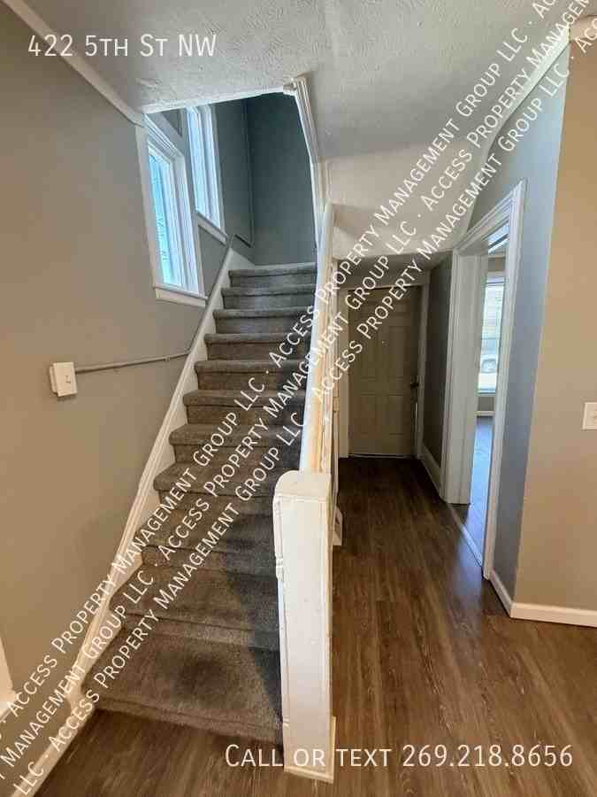 422 5th St Nw - Photo 2 of 25