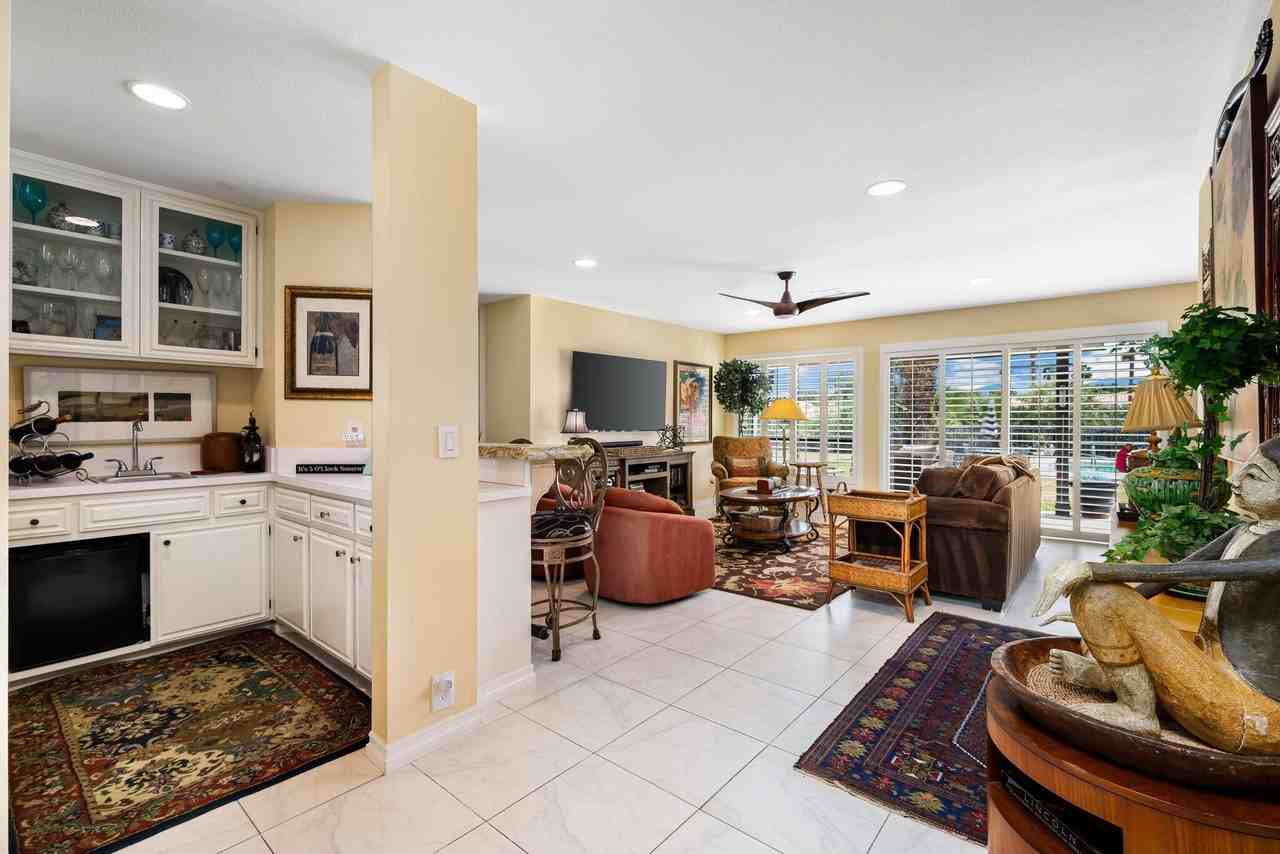 79021 Bayside Ct - Photo 4 of 29