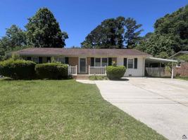 featured image of 211 Laverne Dr