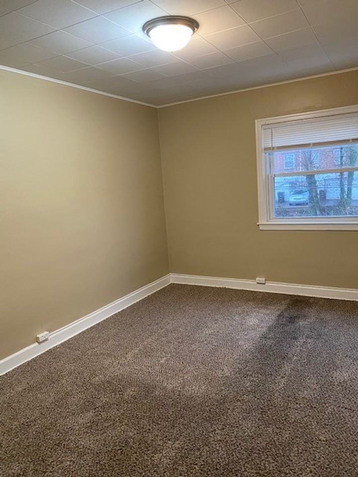 2335 Kensington St - Photo 7 of 18
