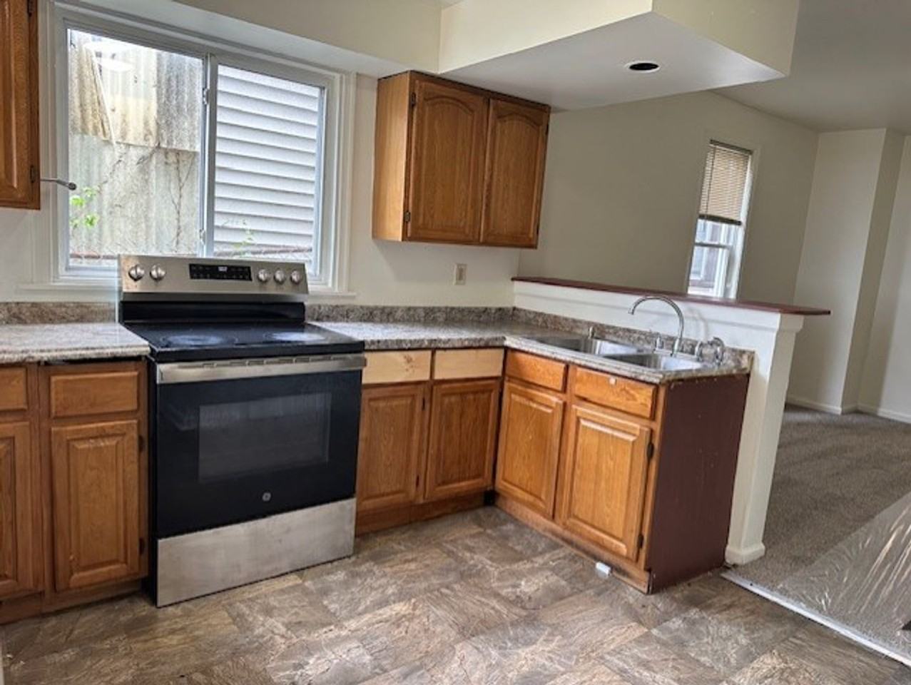 1004 N 19th St - Photo 6 of 12