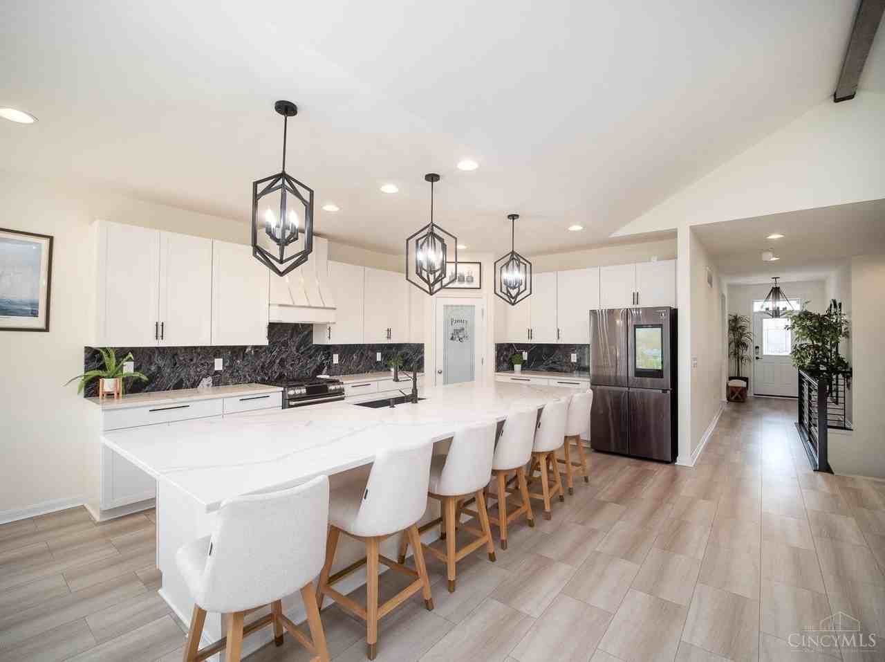 10015 Washington Glen Dr - Photo 3 of 28