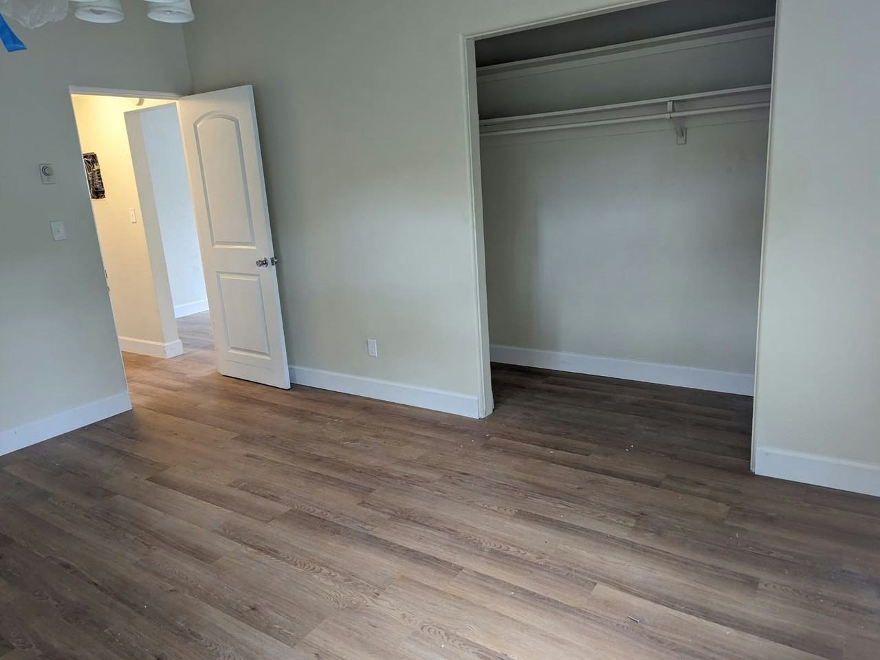 1123 South Lee Avenue, Unit rear - Photo 5 of 8